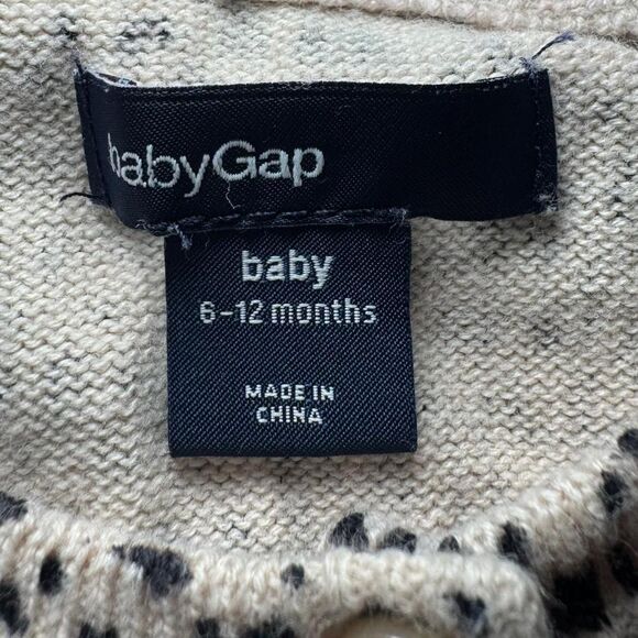 Baby Gap Leopard Print Button Front Cardigan Sweater | 6–12 Months | 100% Cotton - Picture 3 of 6